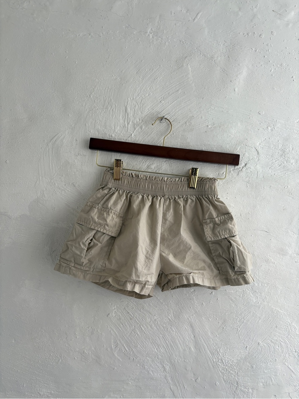 Girls 100% cotton GAP cargo shorts